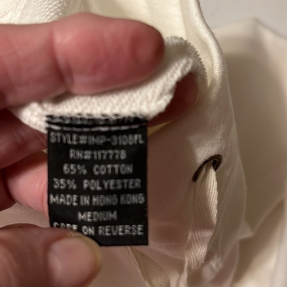 Love stitch off white pants, embroidery on keg. Sz med - Picture 9 of 9